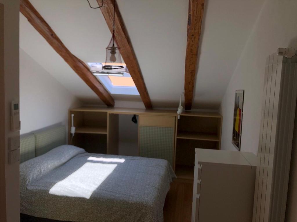 Alla Scaletta B Apartment Trieste Ngoại thất bức ảnh