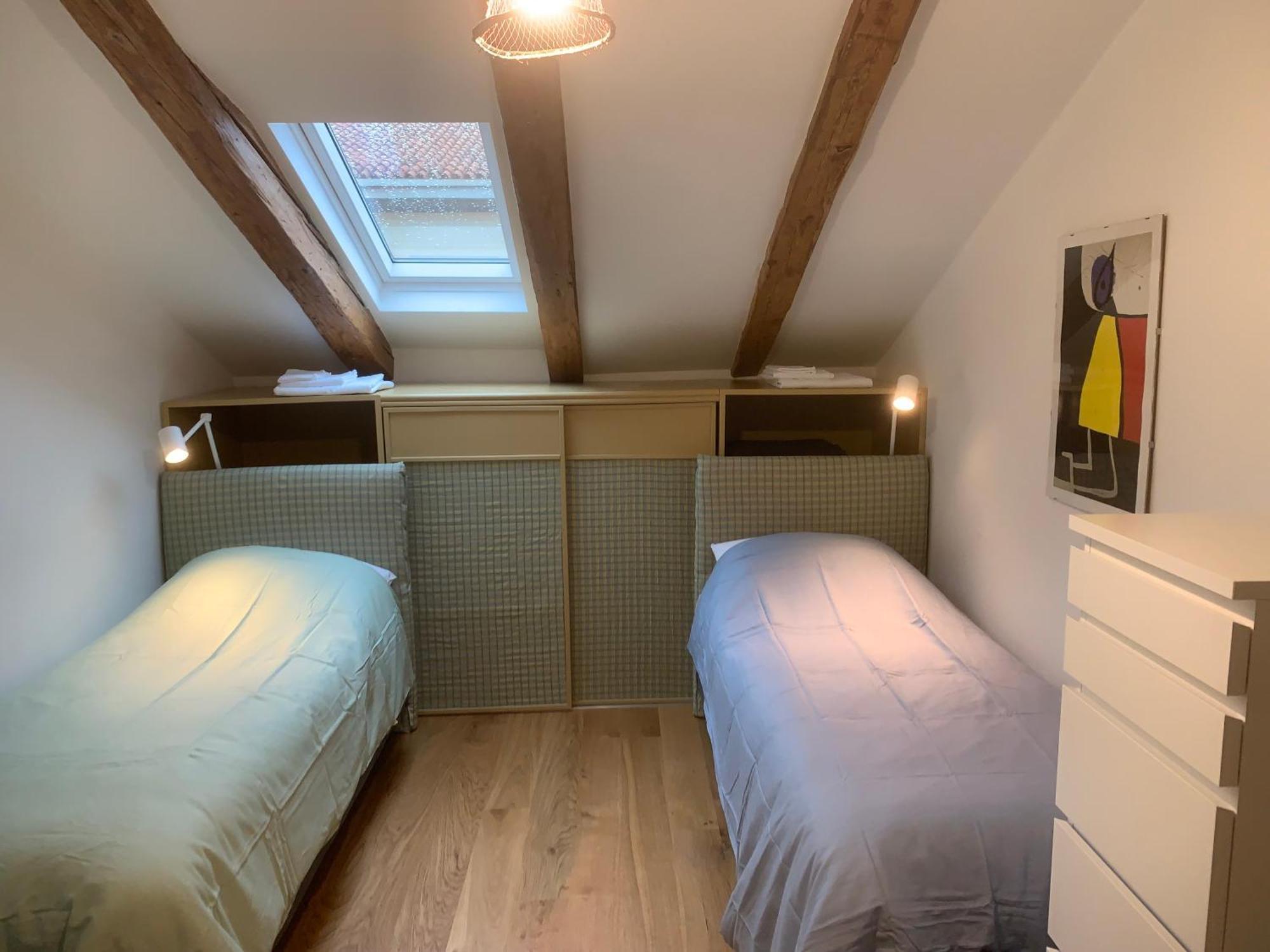 Alla Scaletta B Apartment Trieste Ngoại thất bức ảnh